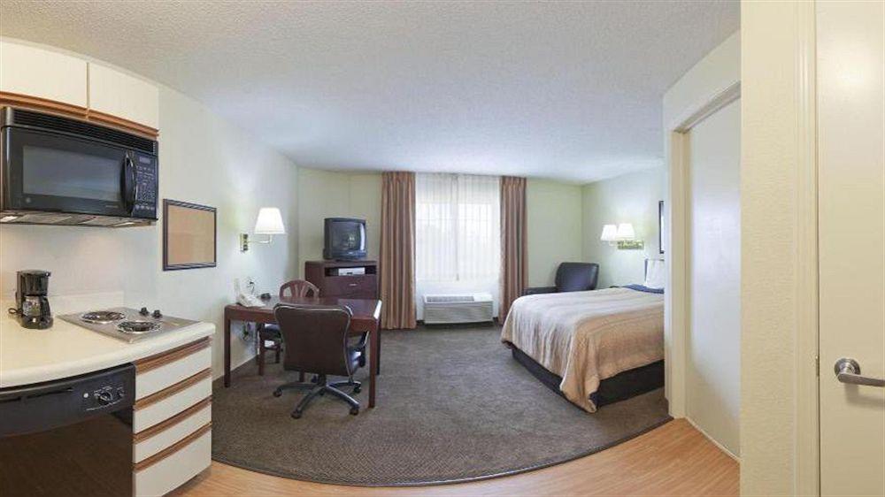 Mainstay Suites Chicago ฮอฟฟ์แมน เอสเตทส์ ภายนอก รูปภาพ