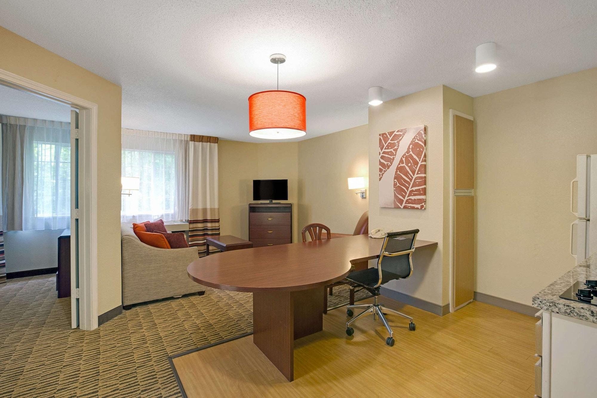 Mainstay Suites Chicago ฮอฟฟ์แมน เอสเตทส์ ภายนอก รูปภาพ
