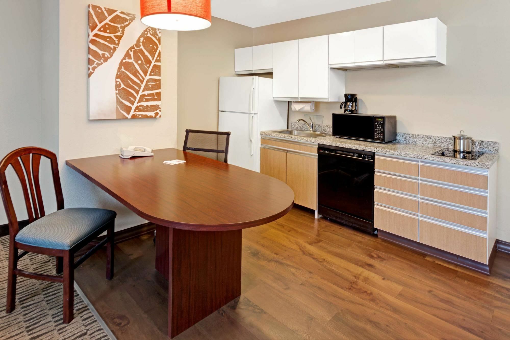 Mainstay Suites Chicago ฮอฟฟ์แมน เอสเตทส์ ภายนอก รูปภาพ